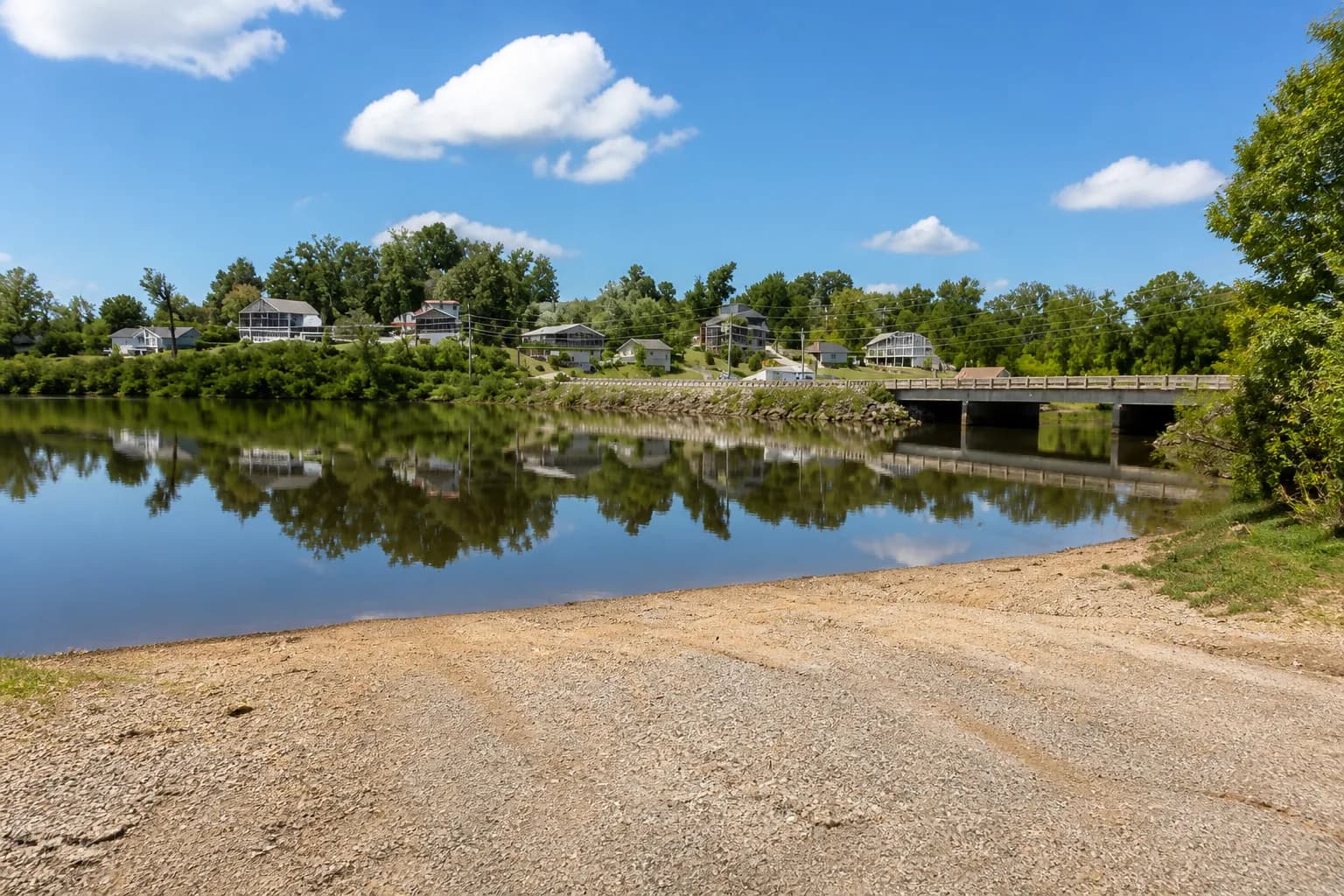 Savannah Bay neighborhood in Ooltewah, Tennessee